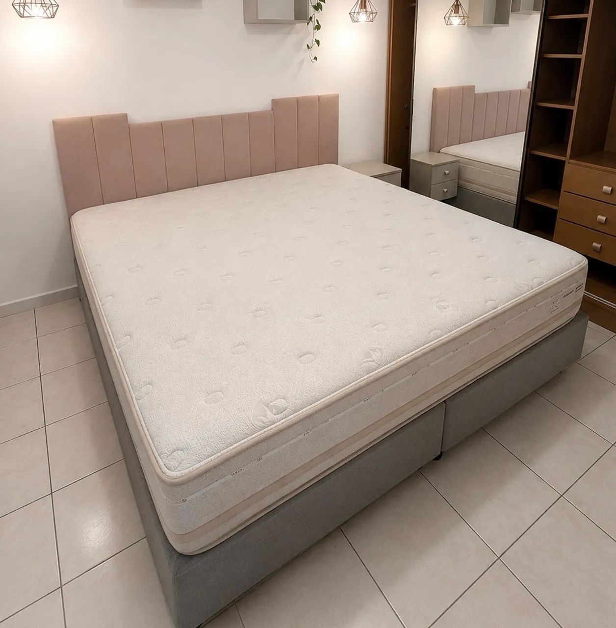 CAMA KING EM EXCELENTE ESTADO - Foto 2
