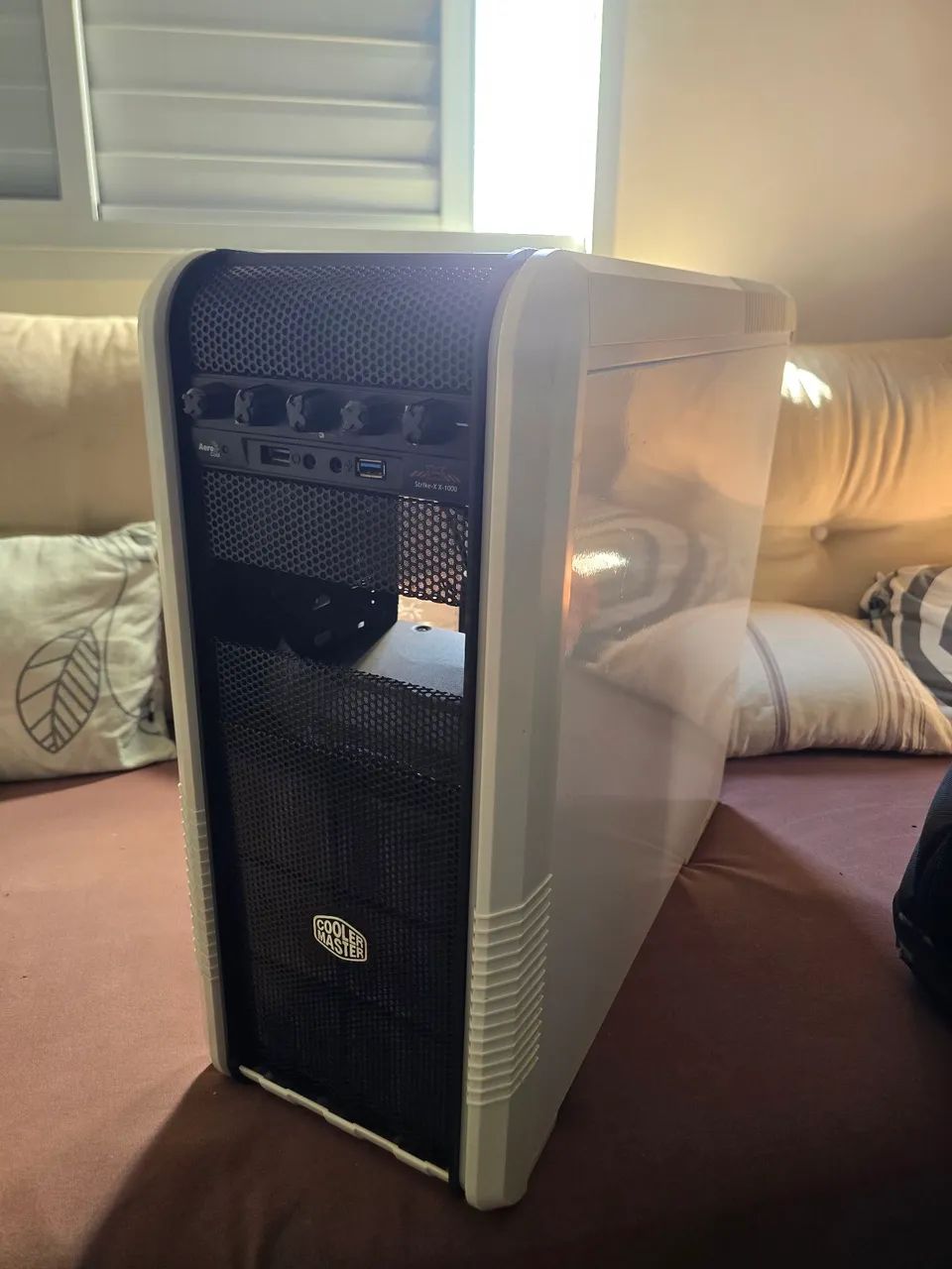 Gabinete Cooper Master branco aero cool - Foto 3