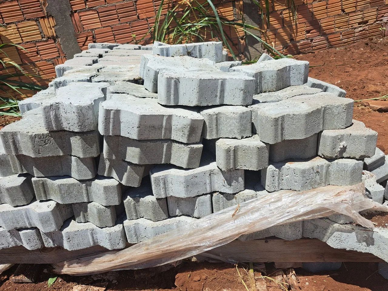 Vendo intertravado 16 faces com 6cm de profundidade - Foto 2