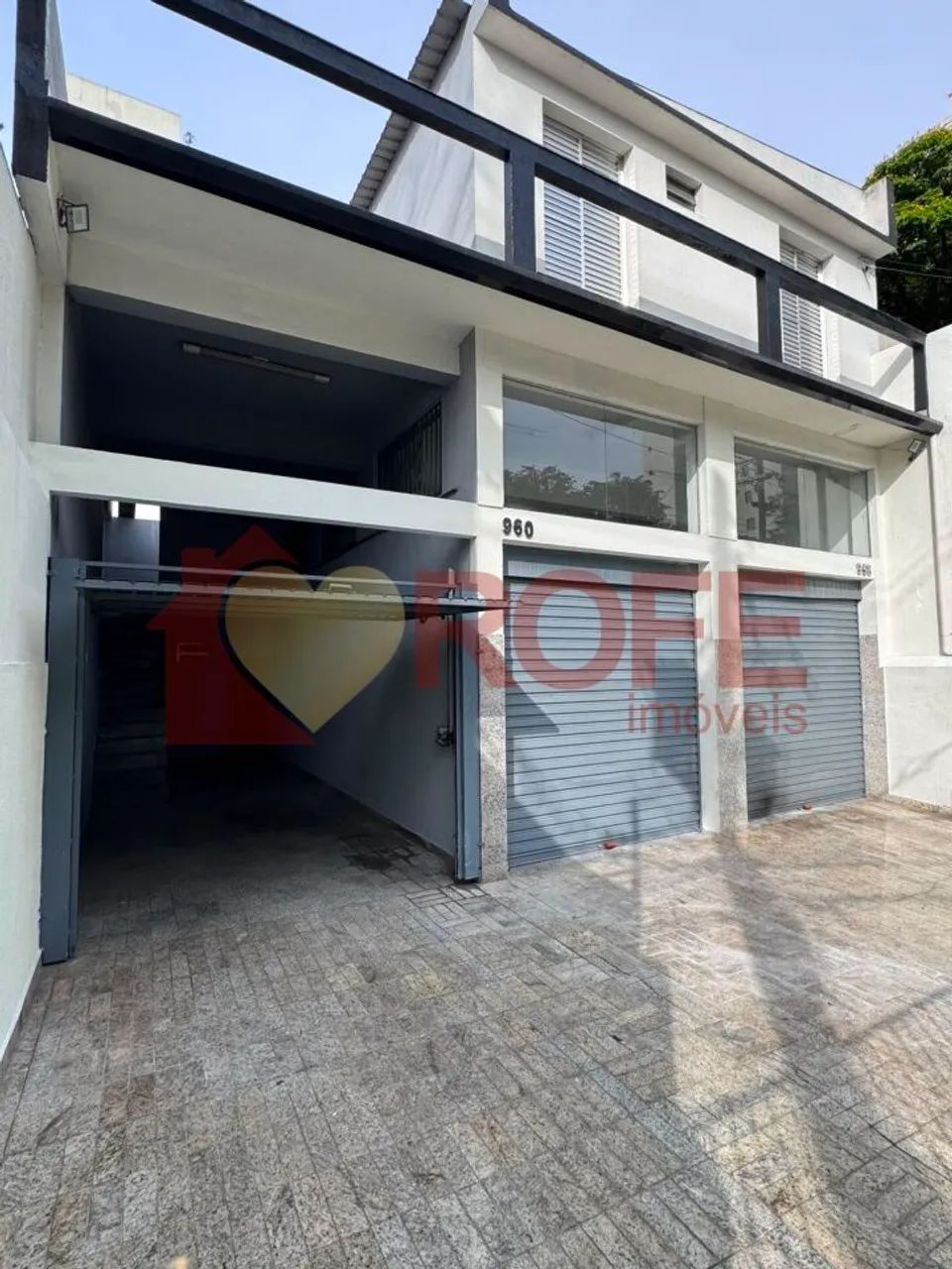 Loja Comercial em Moema com Amplo Espaço e Dois Pavimentos para Locação - Foto 4