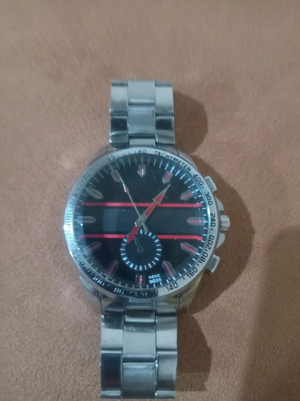 Relógio novo prata zerado. Aceito troca e oferta.  - Foto 5