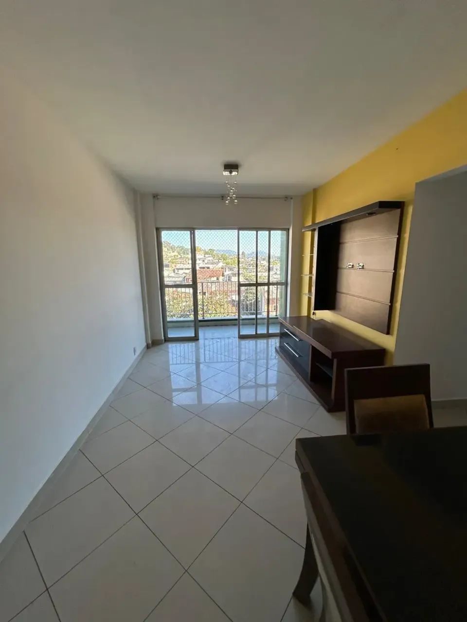 Apartamento com 02 quartos, condomínio com piscina e vaga. - Foto 4