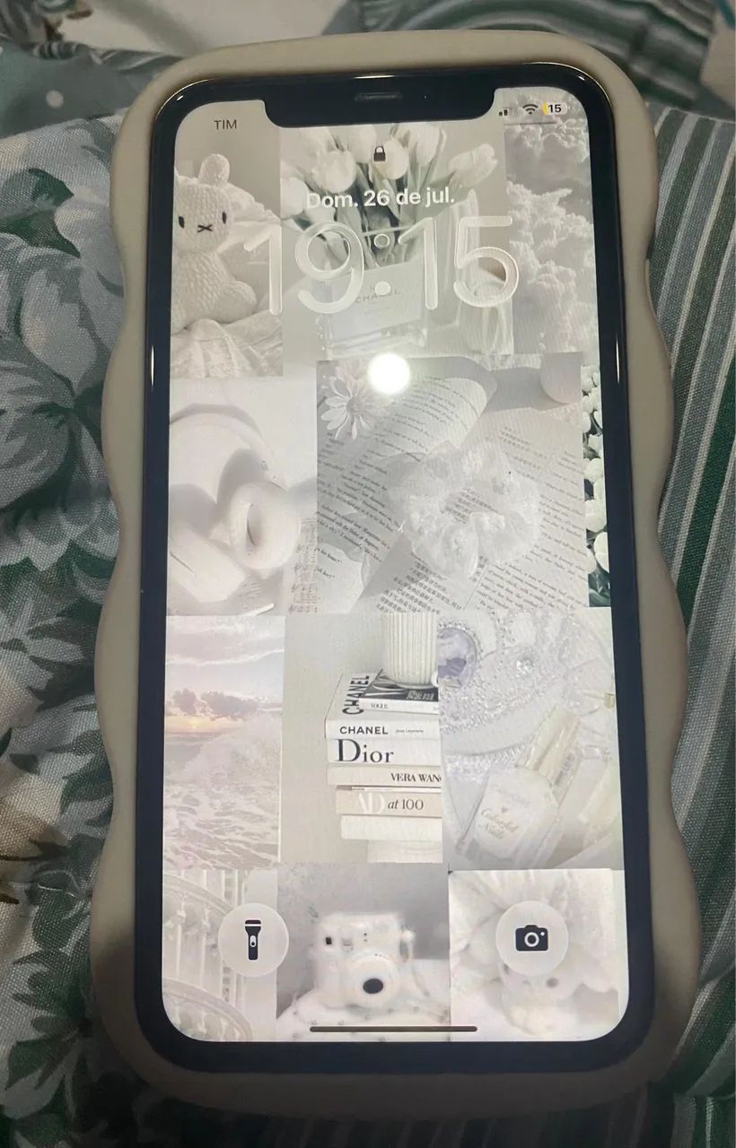 iPhone 11 64gb excelente estado - Foto 3