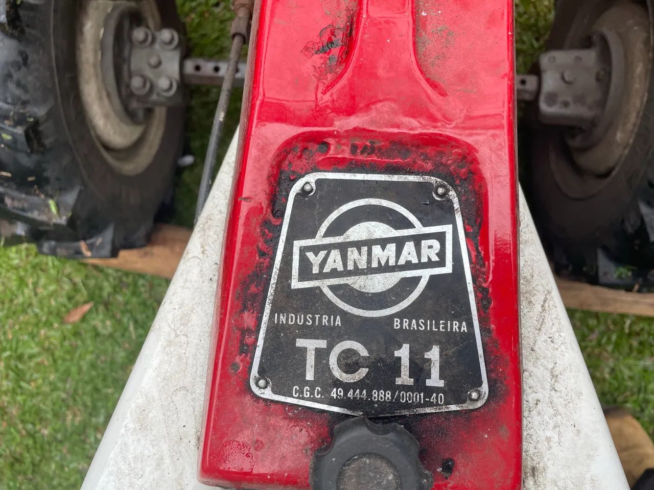 Trator tobata TC 11 Yamar  - Foto 2