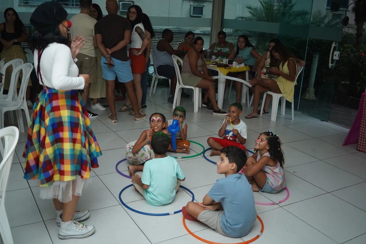 PALHAÇA BIBI - ANIMAÇÃO INFANTIL E PINTURA - Foto 2