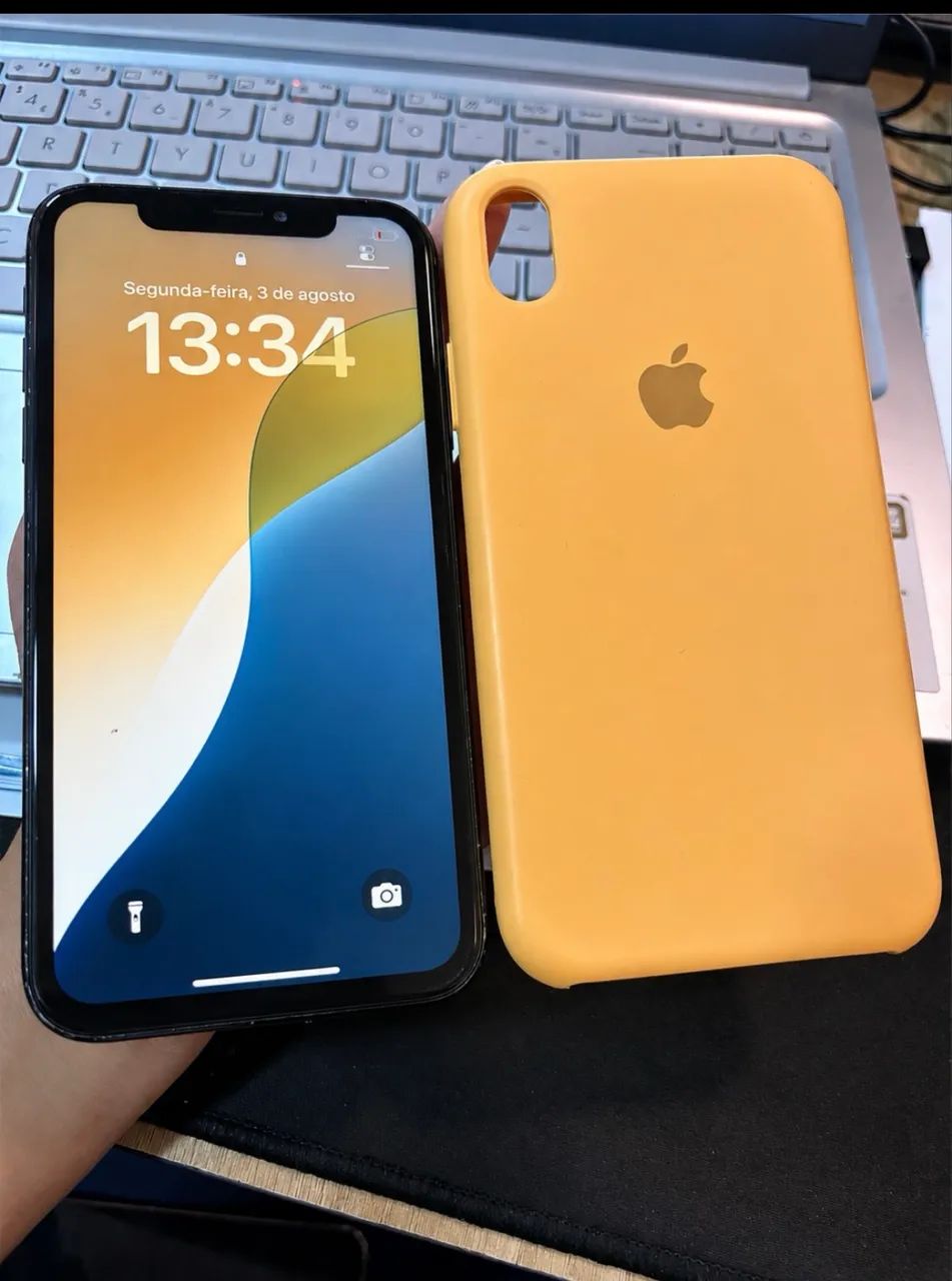 iPhone XR