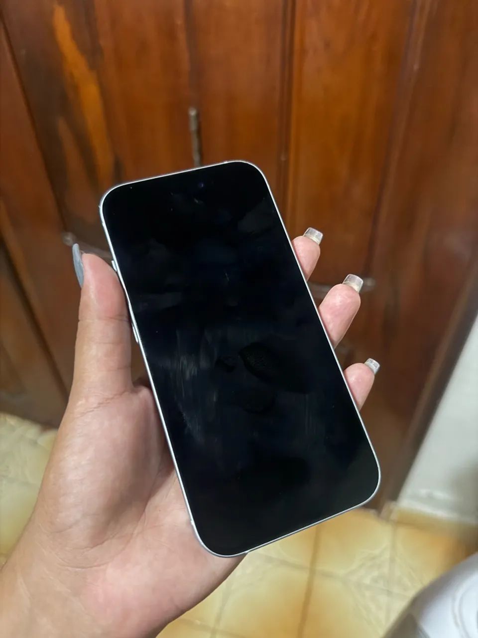 iPhone 15 normal - Foto 2