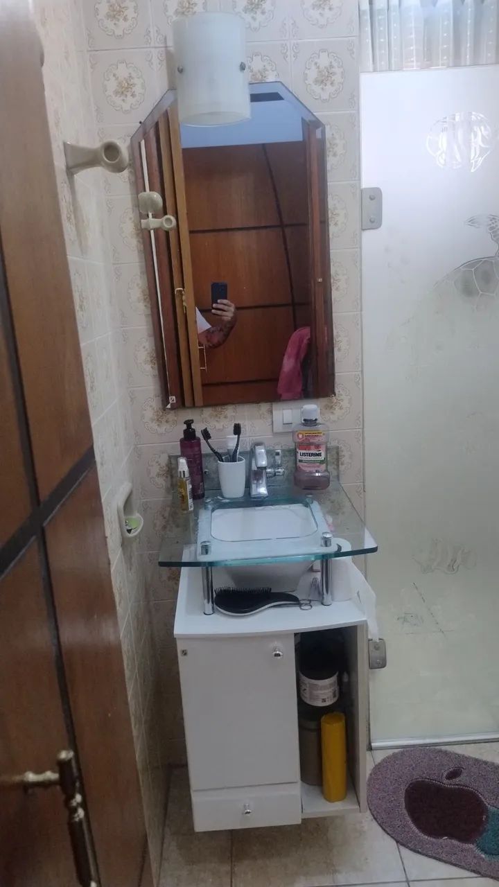 Gabinete + espelho 