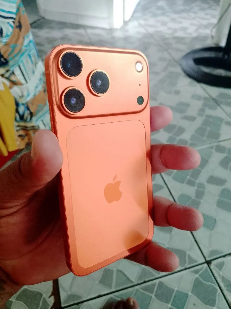 iPhone xr no 17 pro max