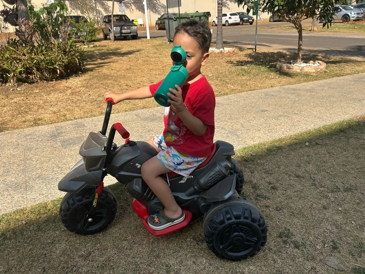 Moto infantil elétrica - Foto 2