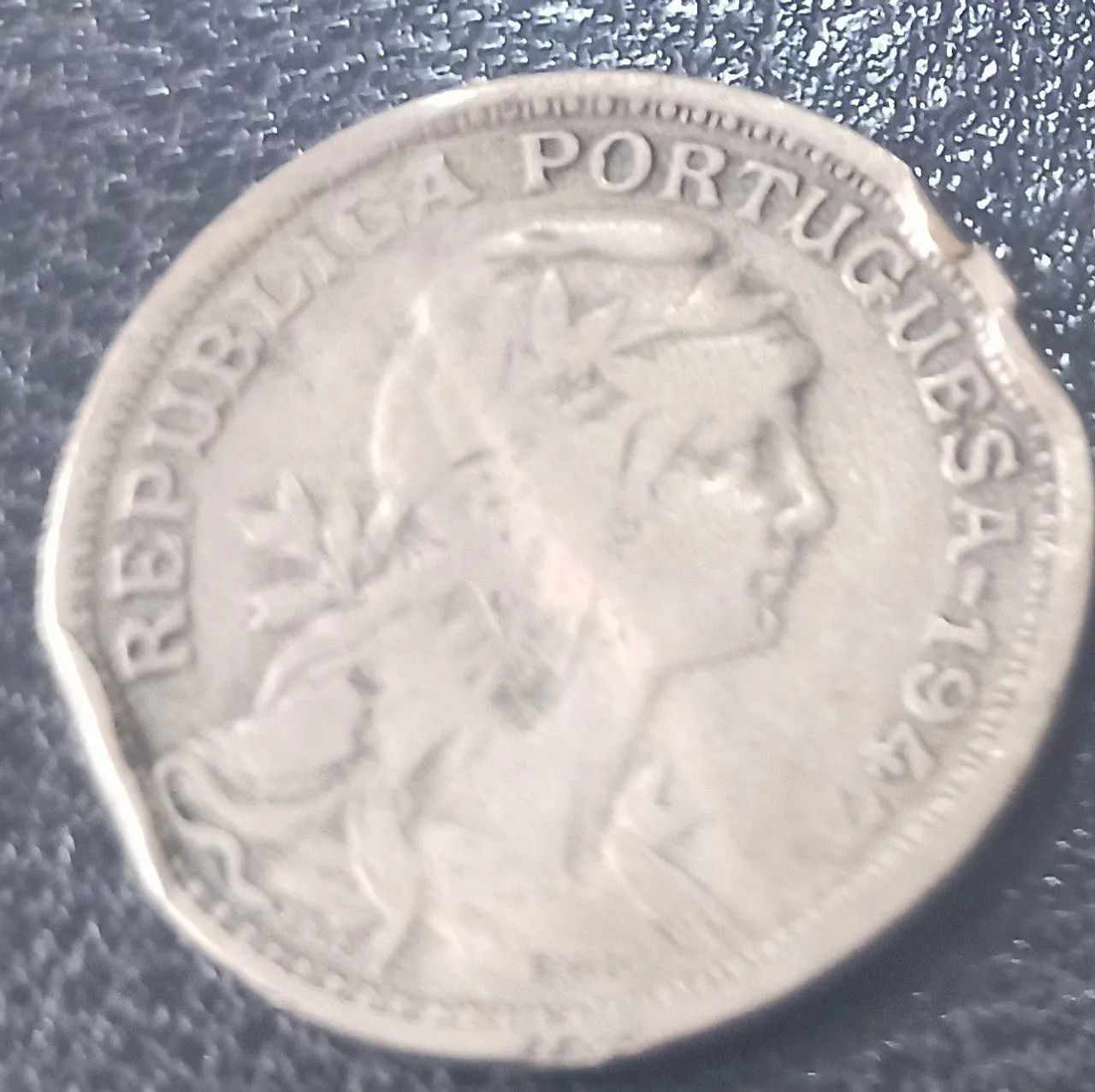 Moeda portuguesa 1947 - Foto 4