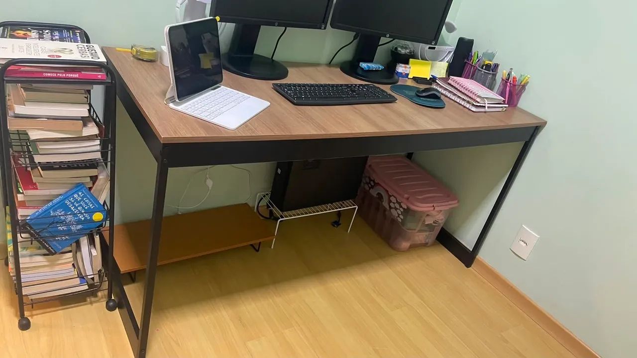 2 MESAS DE ESCRITÓRIO INDUSTRIAL - Foto 2