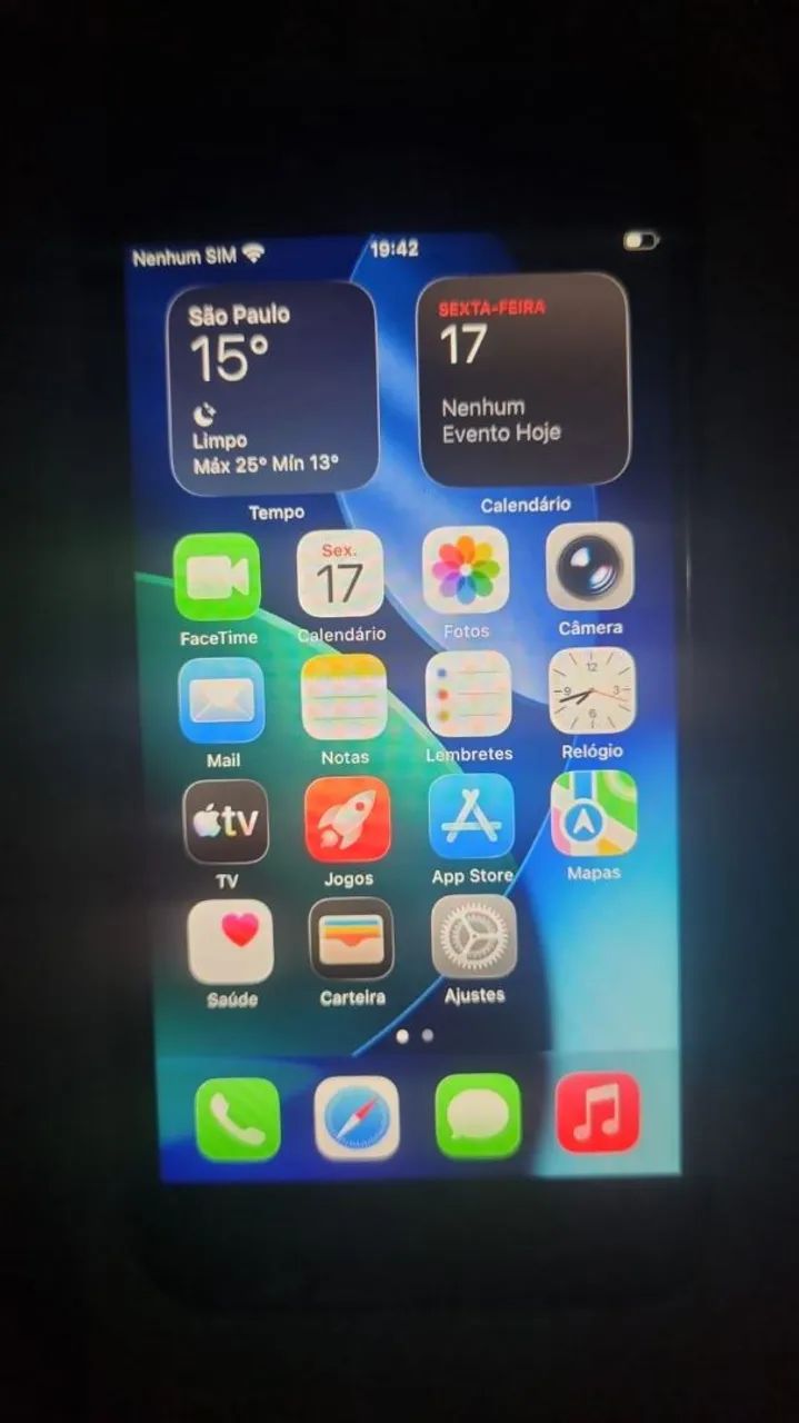 Iphone se terceira geração 