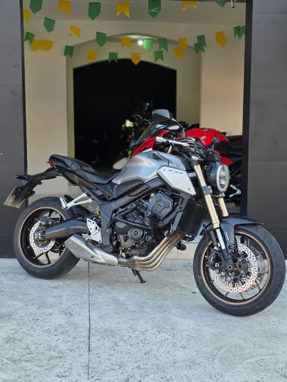  Honda Cb650r