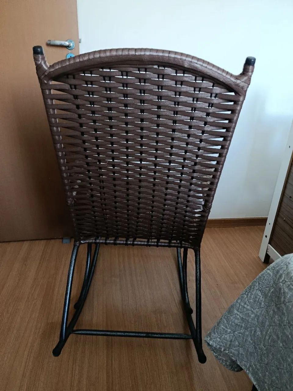 Cadeira de balanço de rattan - Foto 2