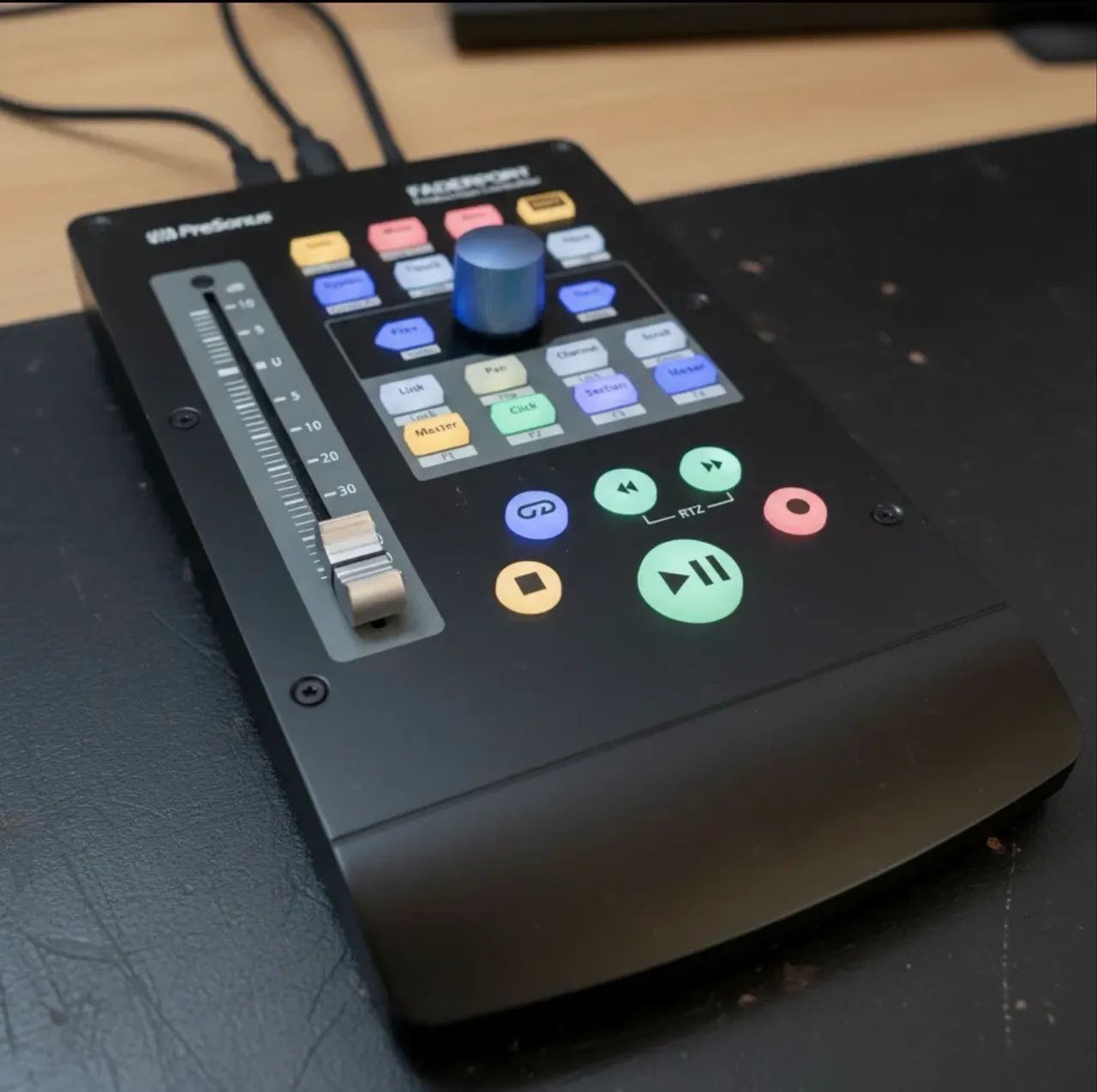 Faderport PreSonus V2 USB ótima para o Ableton Logic e ProTools e outras daws - Foto 2