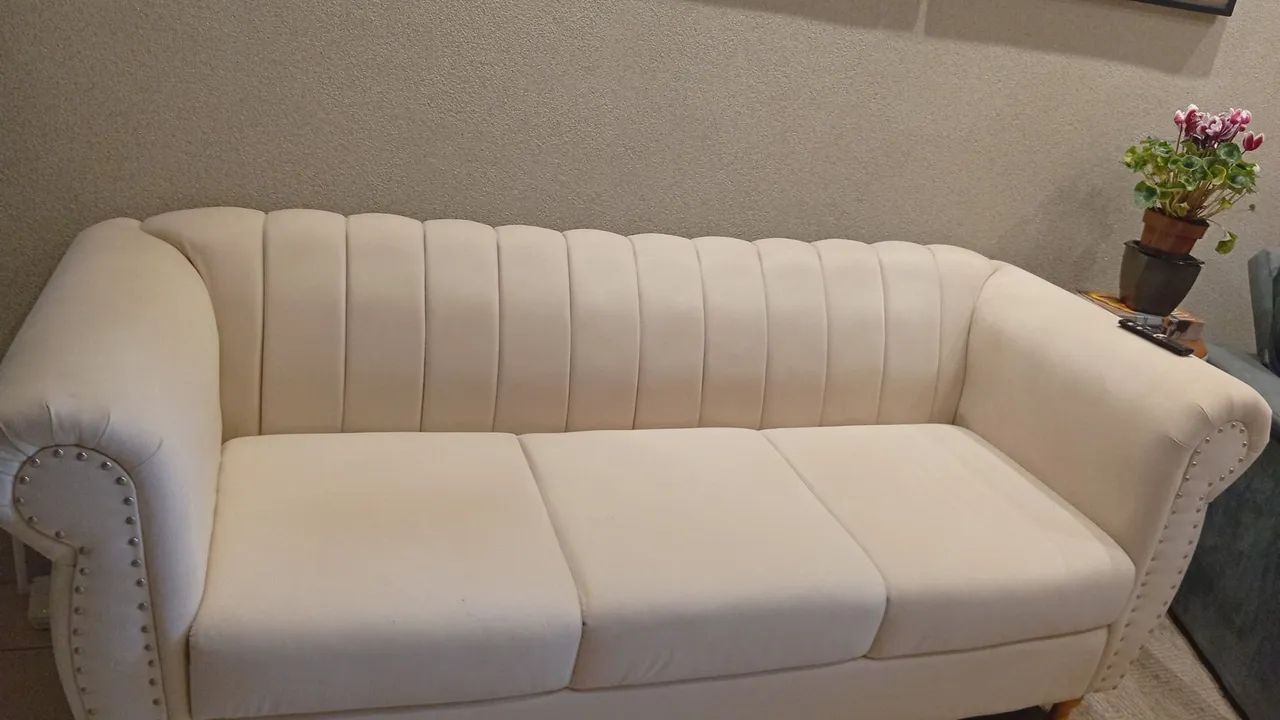 Vende Sofá Realeza tecido Sudie  - Foto 2