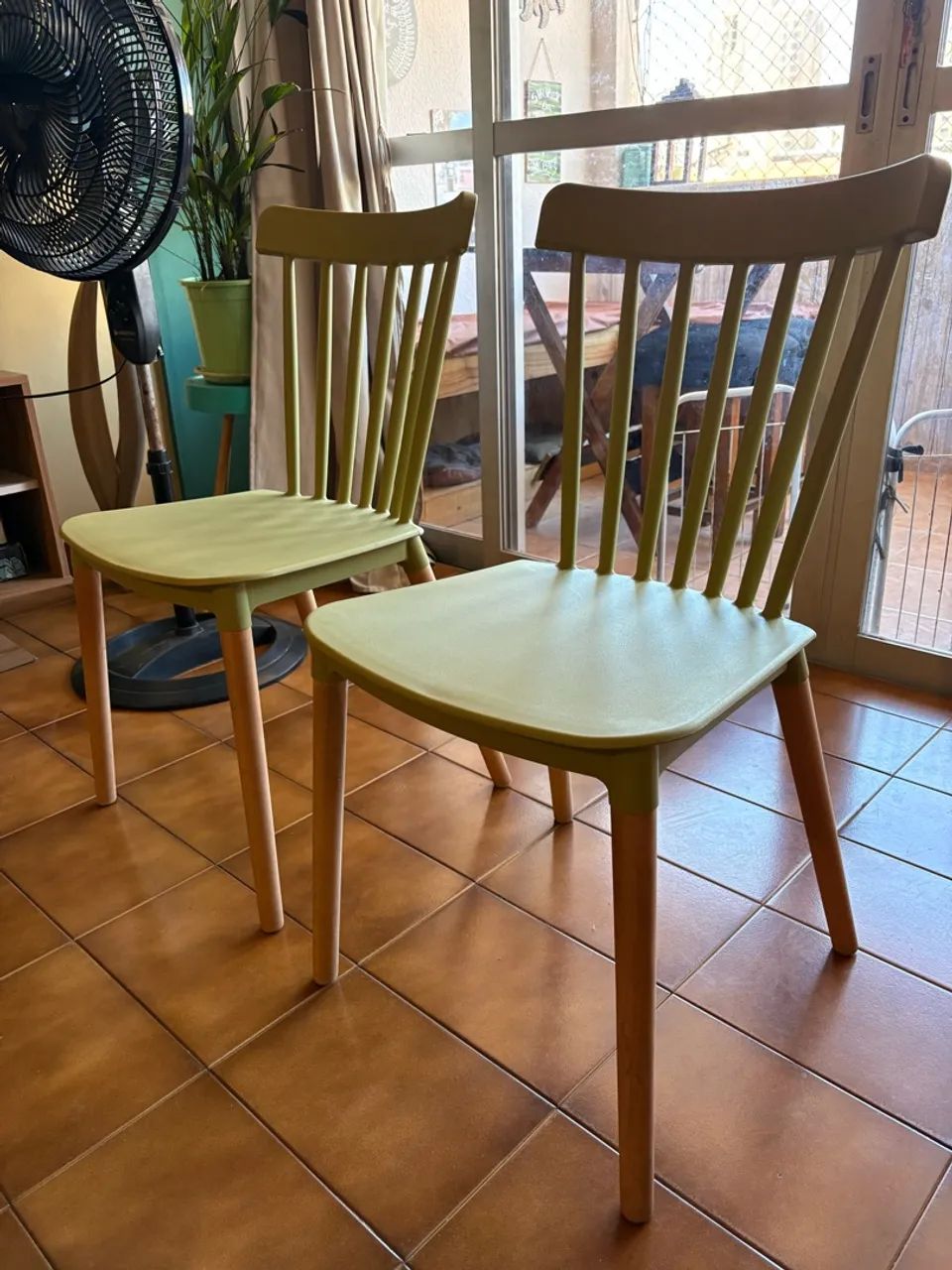 Cadeiras de jantar 180 par 
