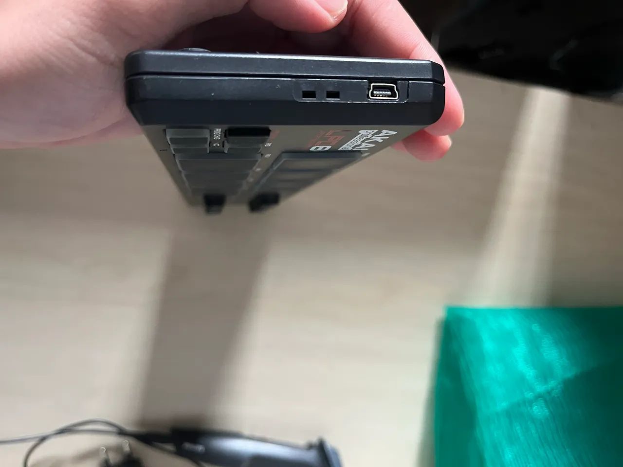 Akai LPD8 Laptop Pad Controller (primeira geração) - Foto 4