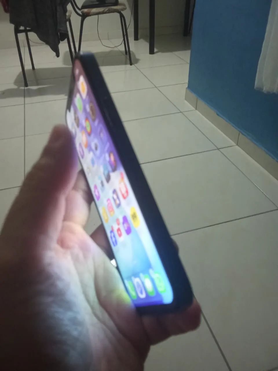 Vendo Iphone 12 64gb - Foto 2