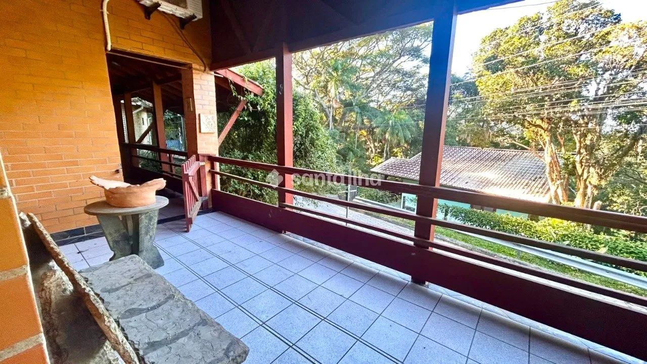 Casa com 4 dormitórios à venda, 214m² - Pântano do Sul - Florianópolis/SC