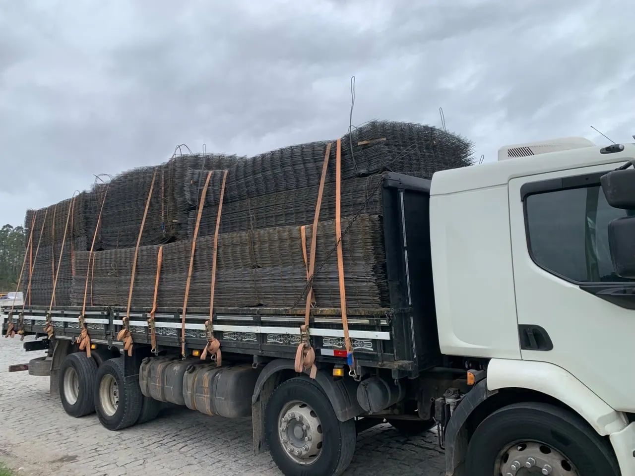 Volvo VM 260 8x2 - Foto 5