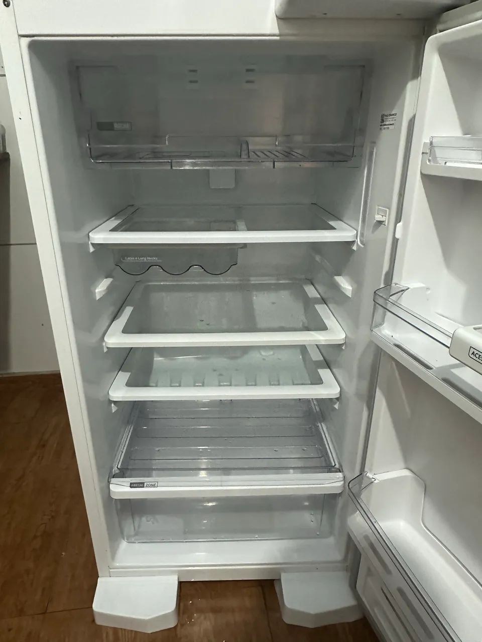 Geladeira Frost Free - 375l - 127V - Foto 2