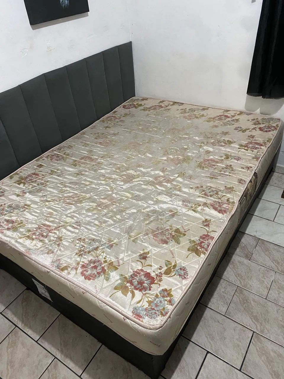 Cama Box + Colchão D33