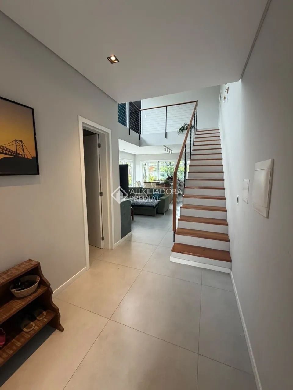 Casa loteamento Pamplona com 3 suítes - Foto 2