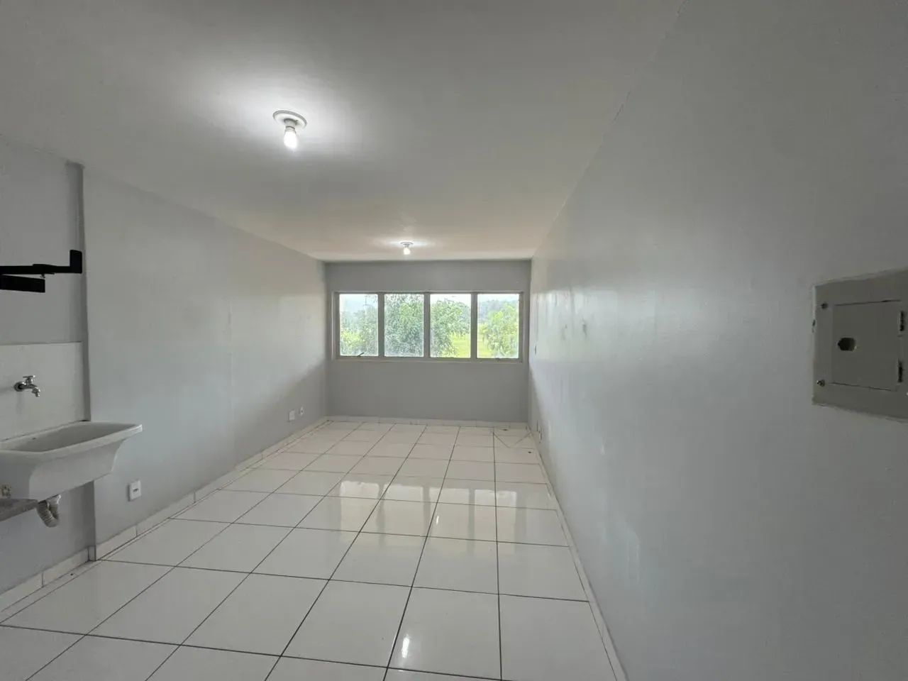 ALUGUEL  KIT/SALA COMERCIAL OU MORADIA | SCLN 207 BLOCO A