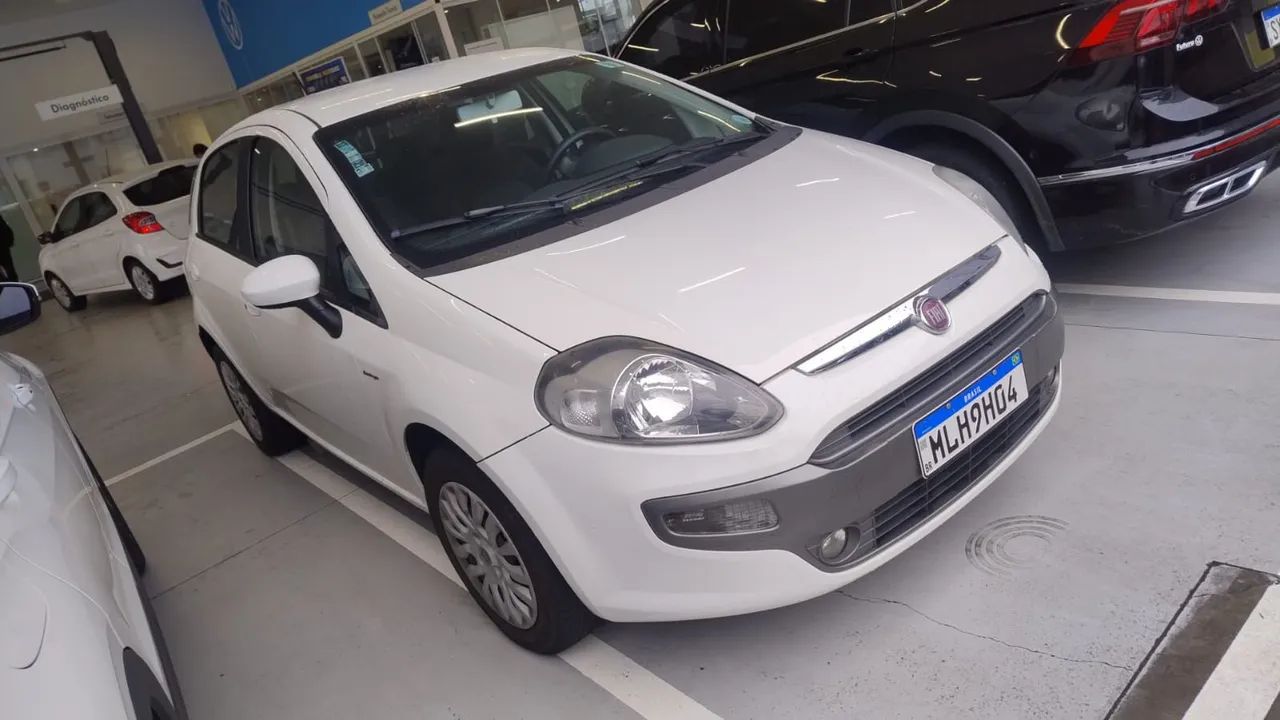 Fiat Punto Essence Dualogic 1.6 Flex 16V 5P 2013 - Foto 2