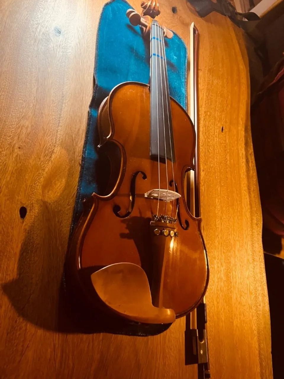 Kit Violino Eagle VE-441 + Arco de madeira + Case da Eagle - Foto 2