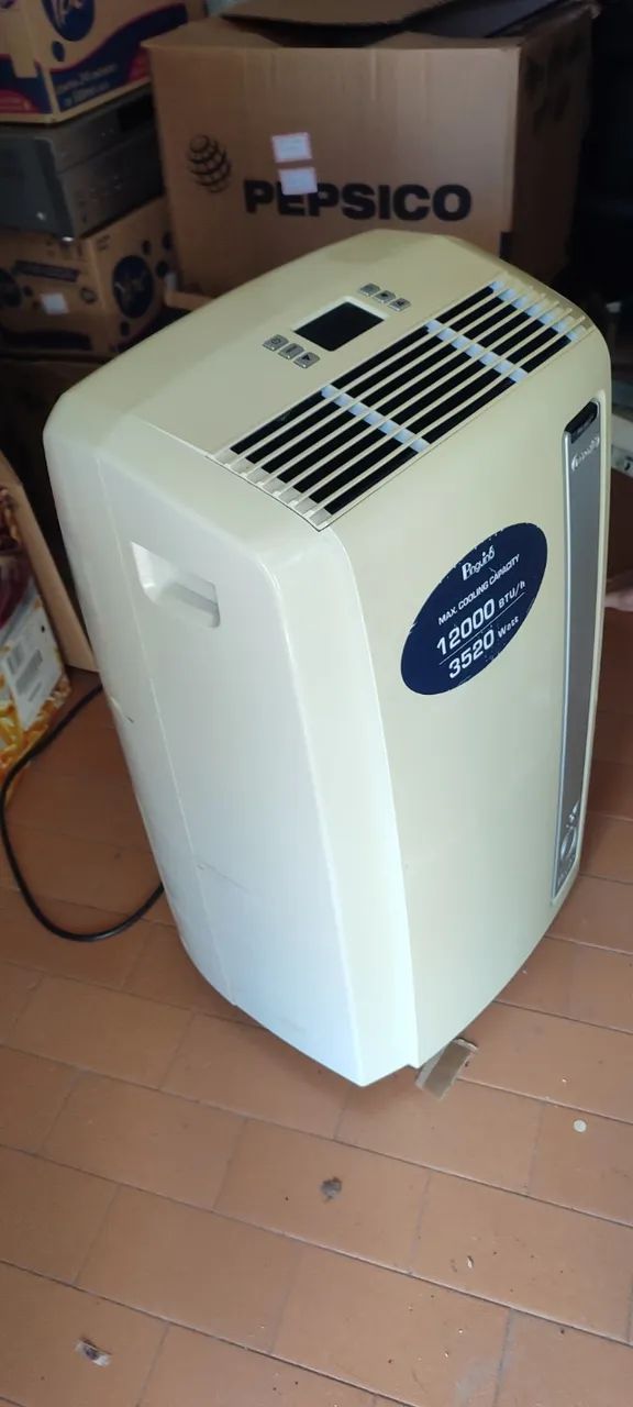 Ar condicionado portatil 12000btu. Pinguino DeLongui