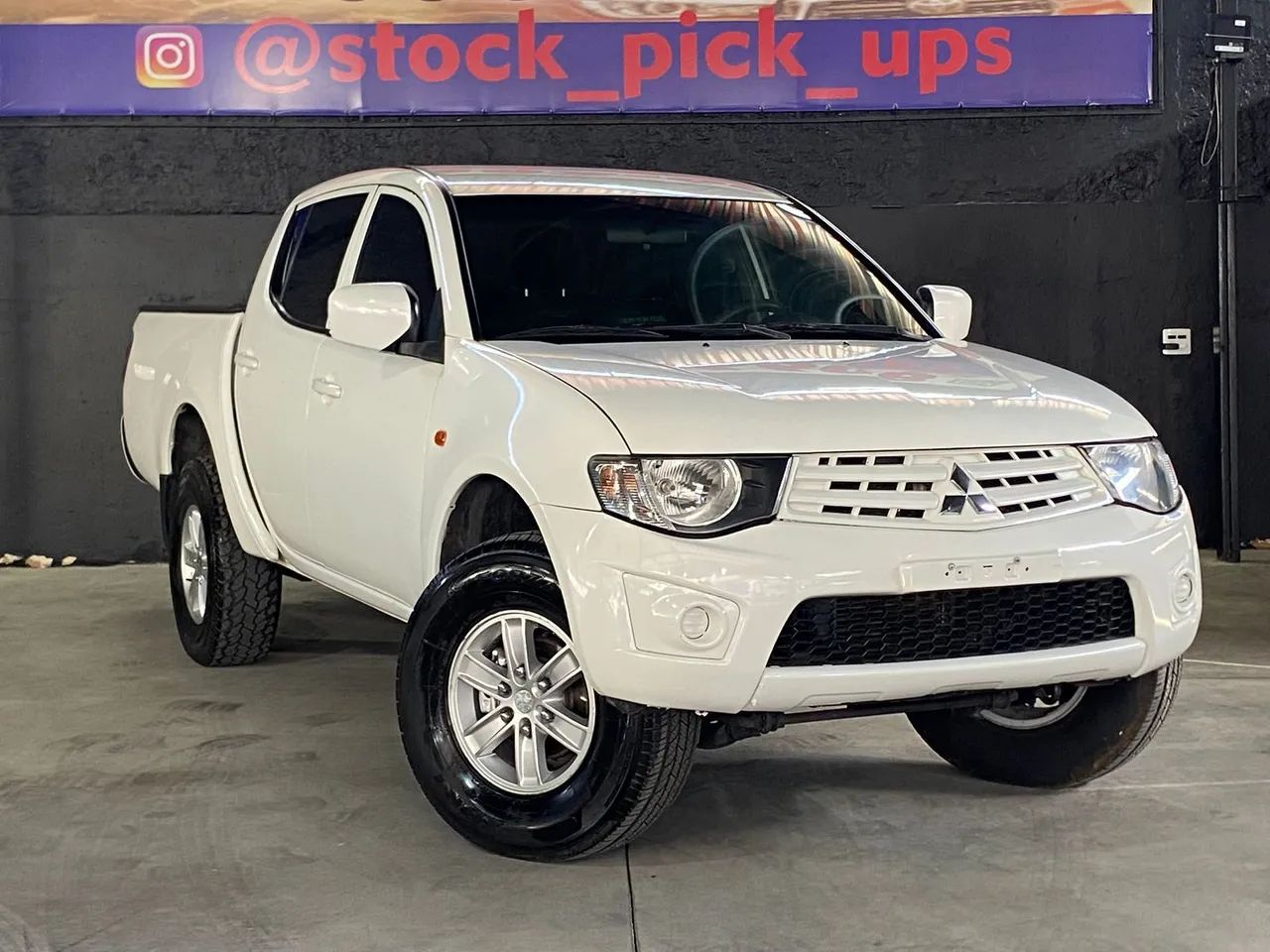 Mitsubishi L200 2016