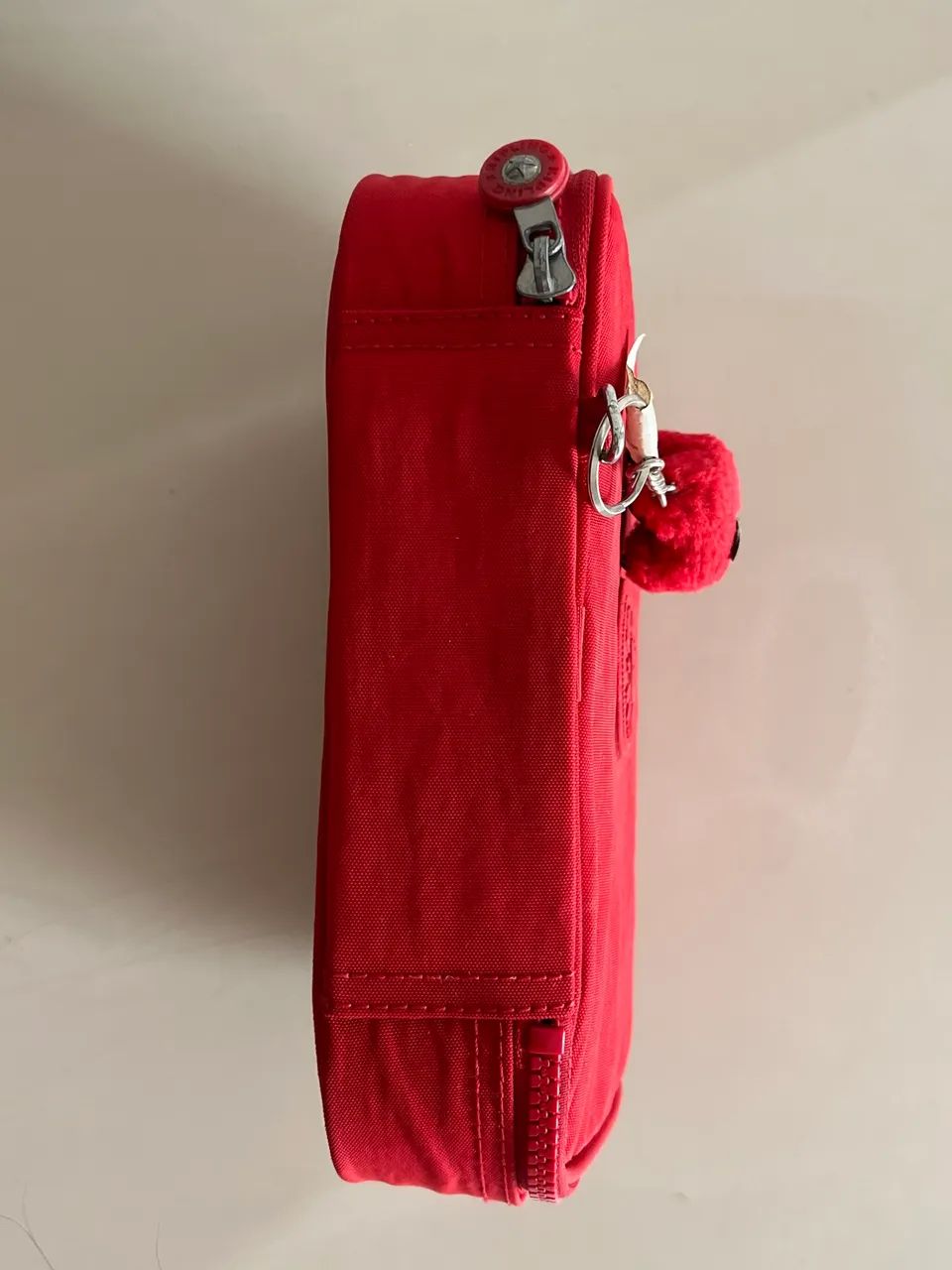 Vendo estojo kipling original 1 ano de uso  - Foto 4