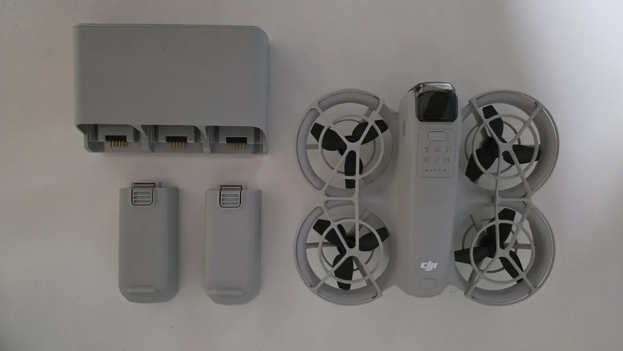 Dji NEO - Combo Fly More e Bolsa original DJI