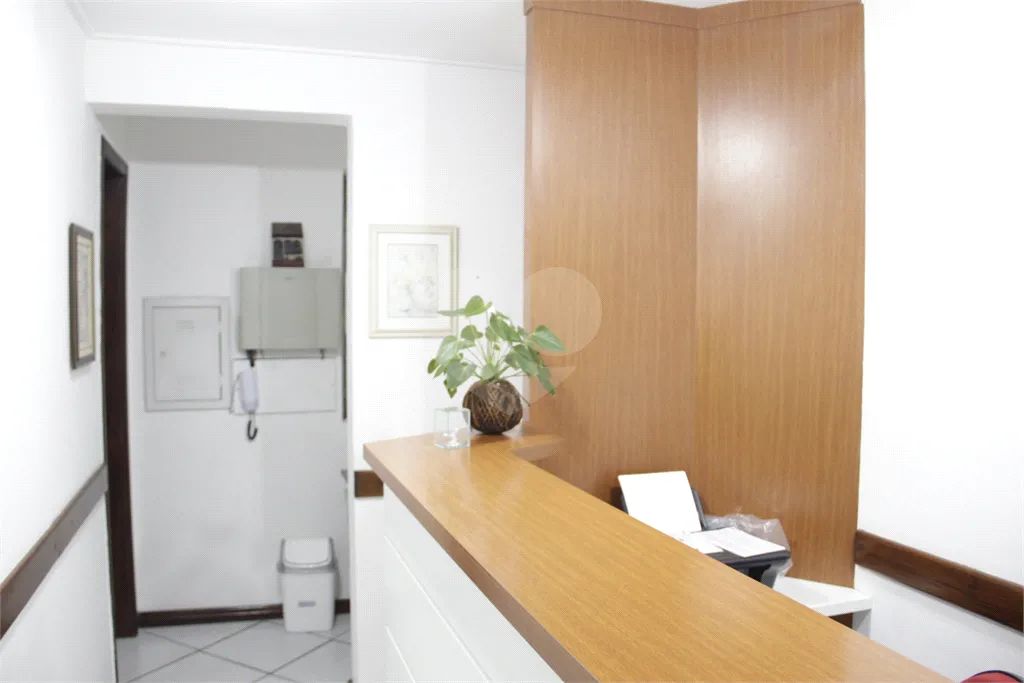 Salas com 1 quartos à venda ou para locação em Perdizes - SP