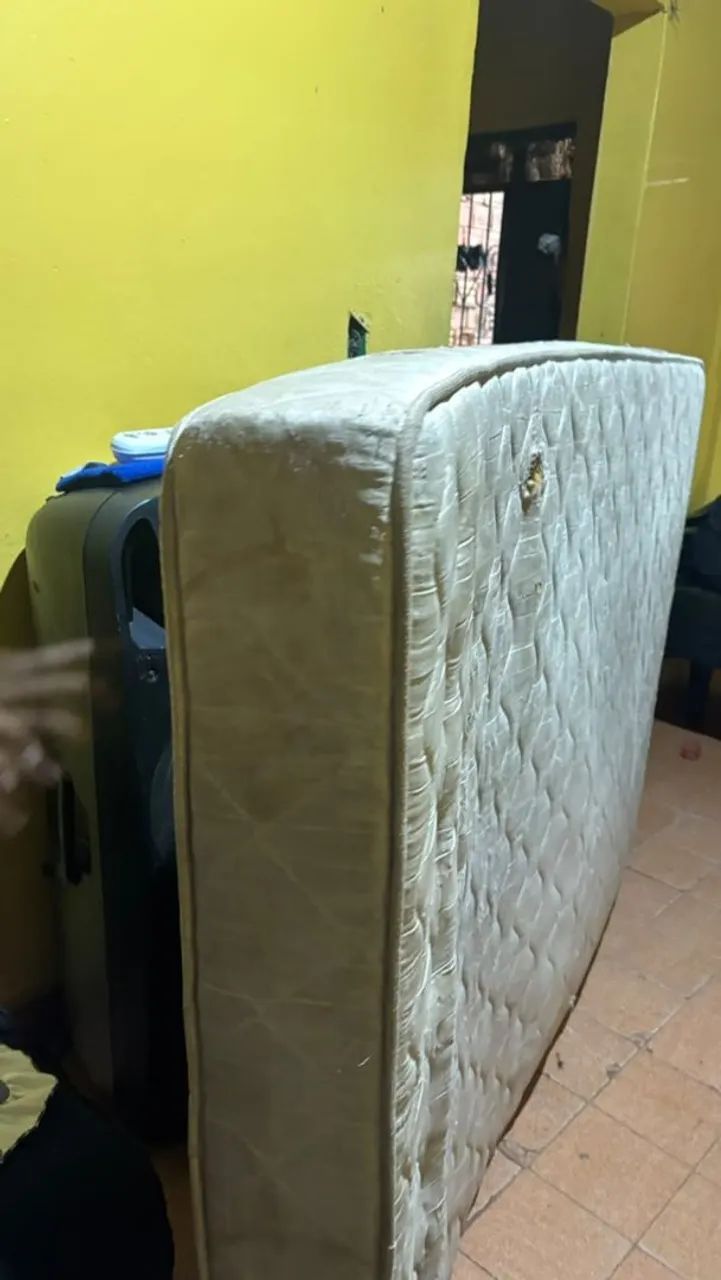 vende-se colchão quebra galho - Foto 4