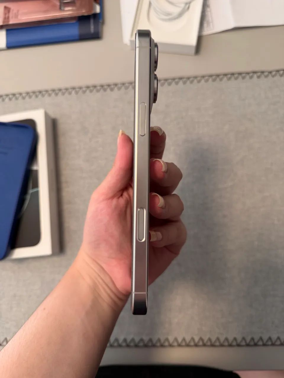 Iphone 16 Pro Max 256 GB Branco - Foto 5