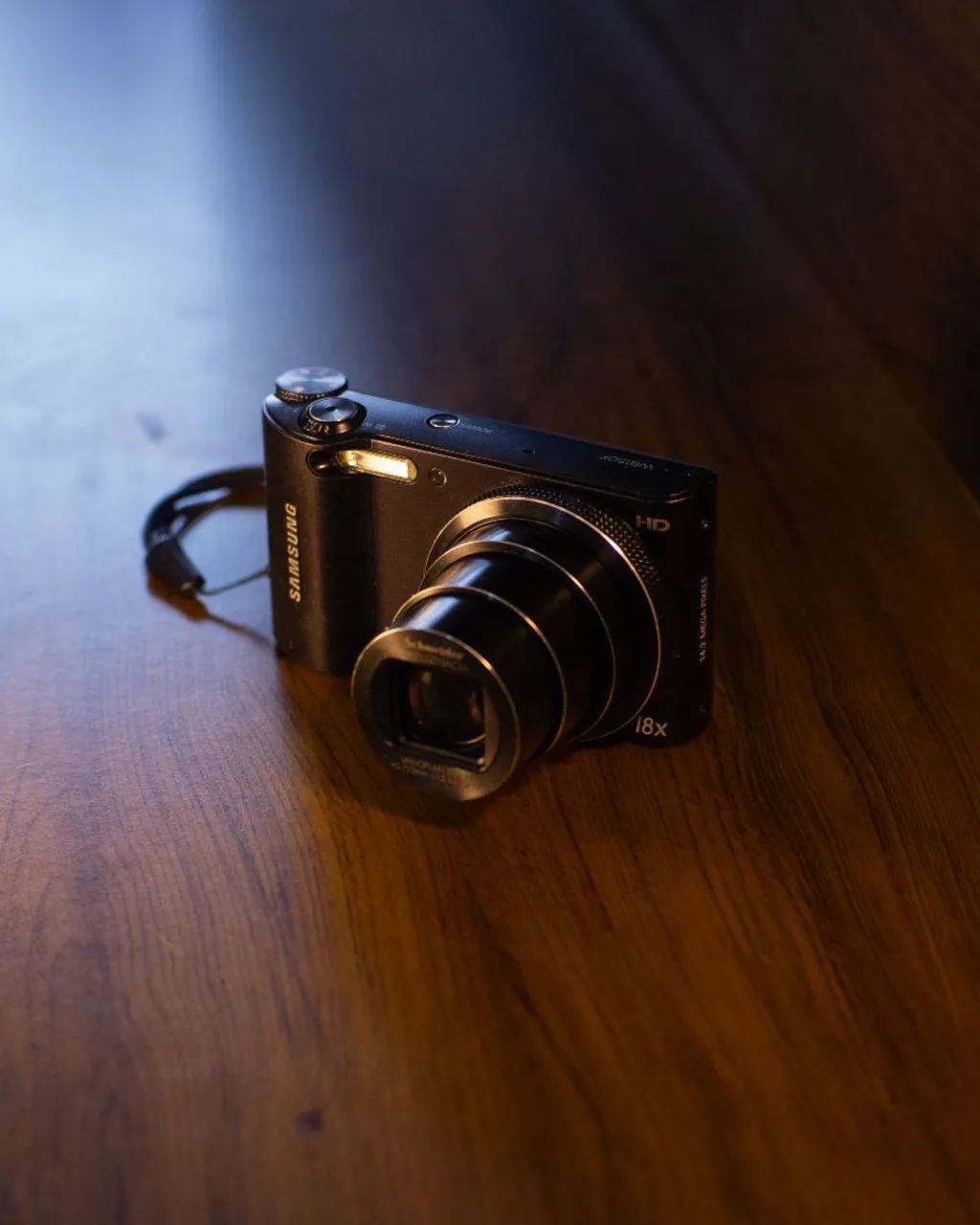 Câmera SAMSUNG WB150F completa com caixa