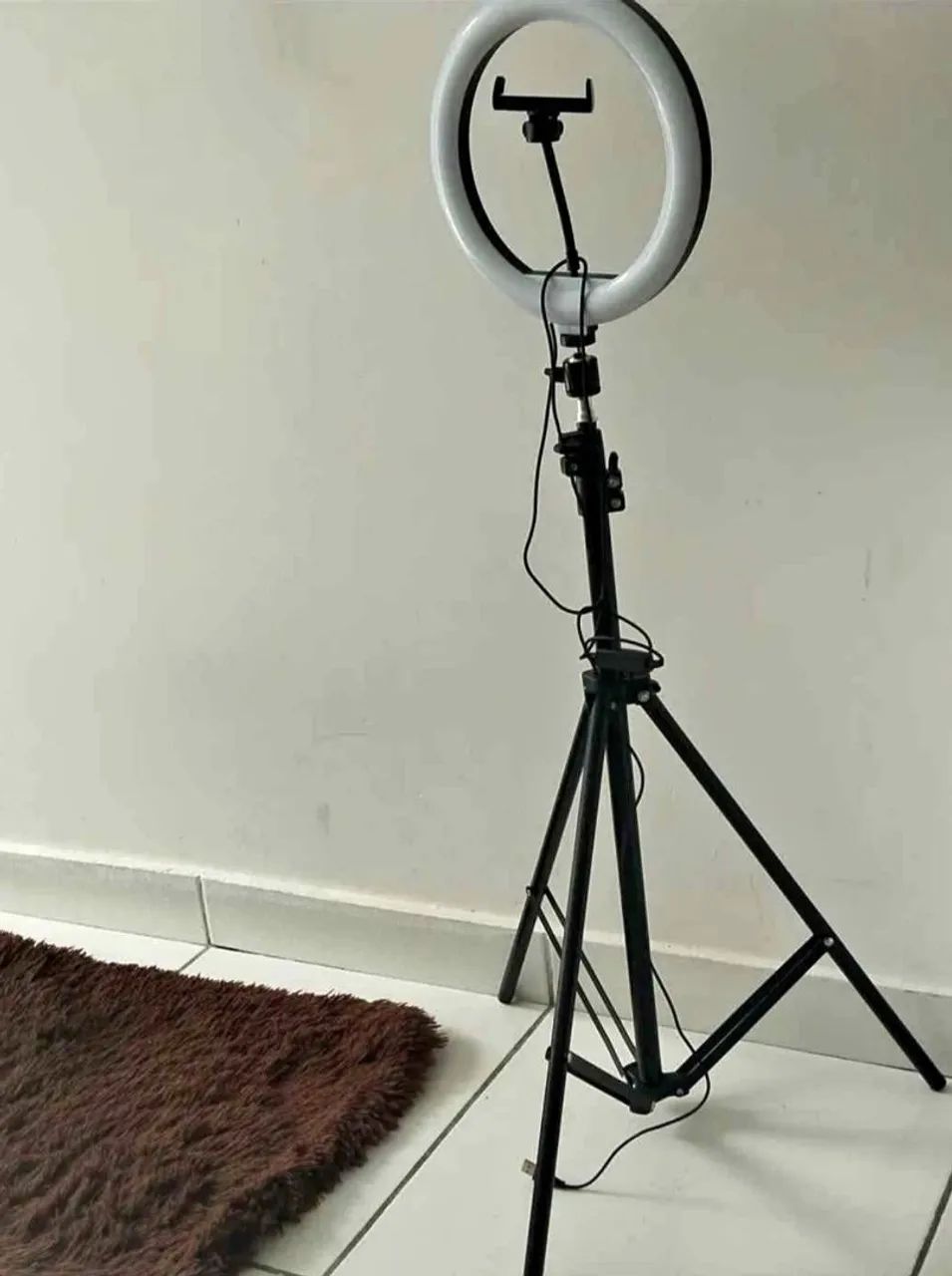 Ring Light 10 Polegadas com Tripé - Iluminação Profissional em Qualquer Lugar!