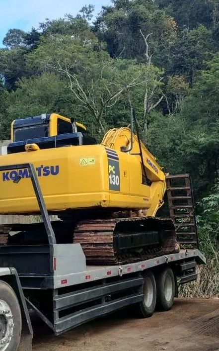 Escavadeira Komatsu PC130 Ano 2013  - Foto 3