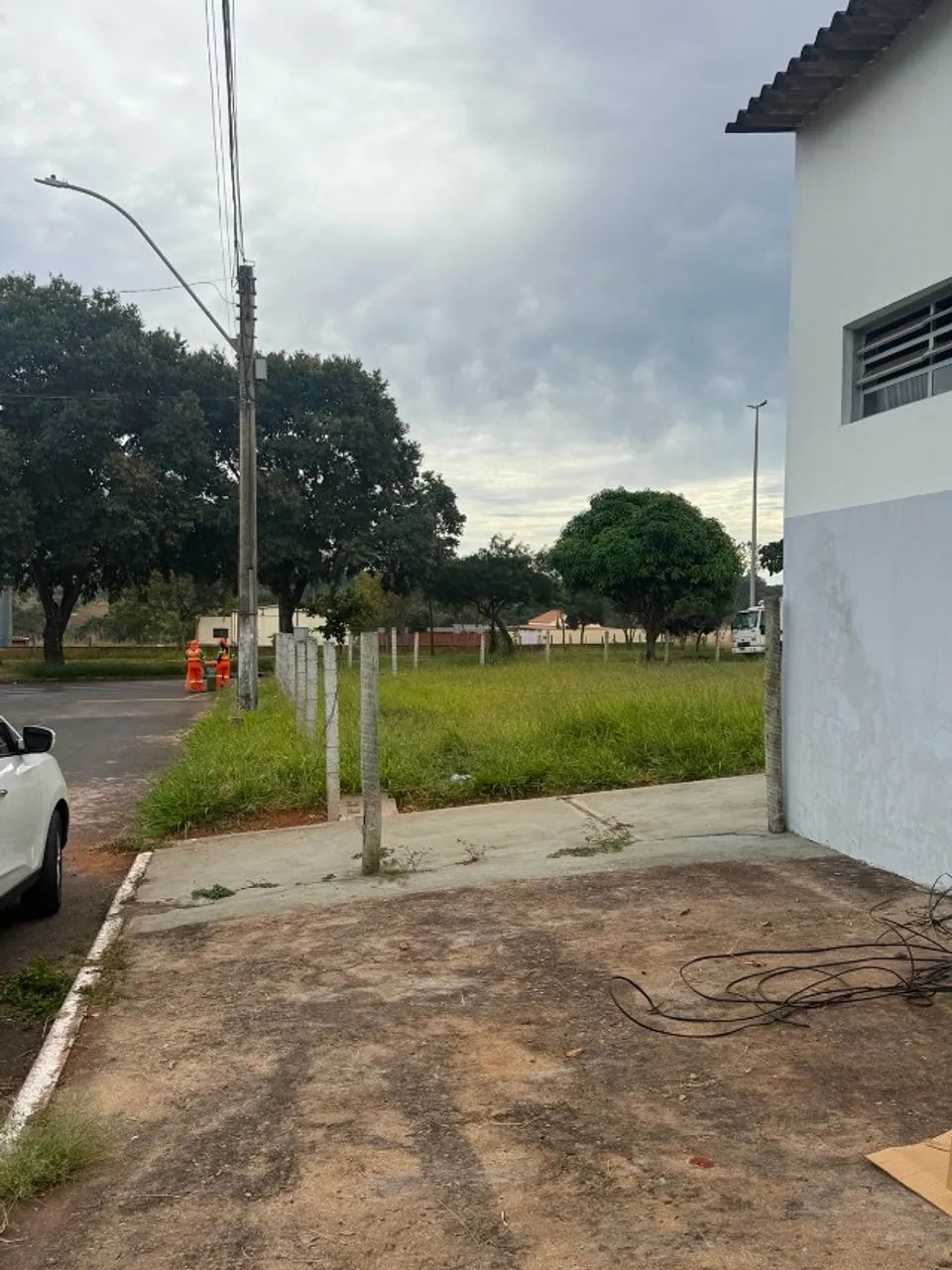CASA COM 03 QUARTOS SUITE  - QD 105 | RECANTO DAS EMAS/DF - Foto 2