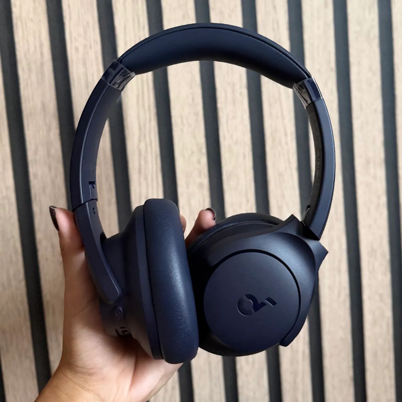 Fone de Ouvido Bluetooth Soundcore Anker Q20i com Cancelamento de Ruído