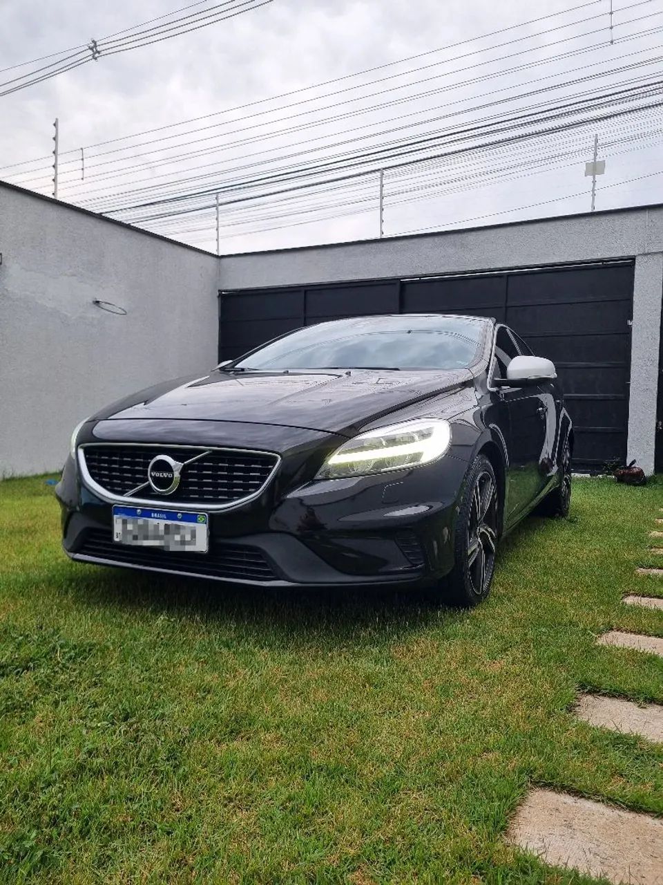 Volvo V40 2018