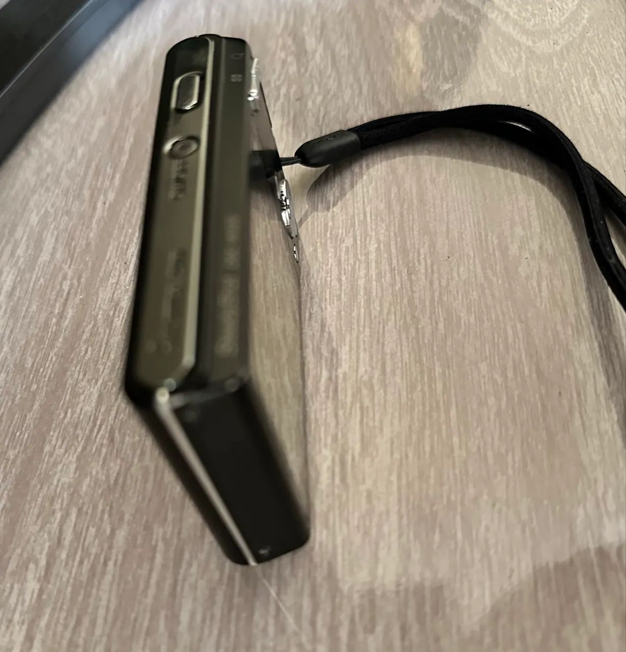 Vendo Câmera Sony Cyber-shot DSC-W320 14.1 MP  - Foto 2