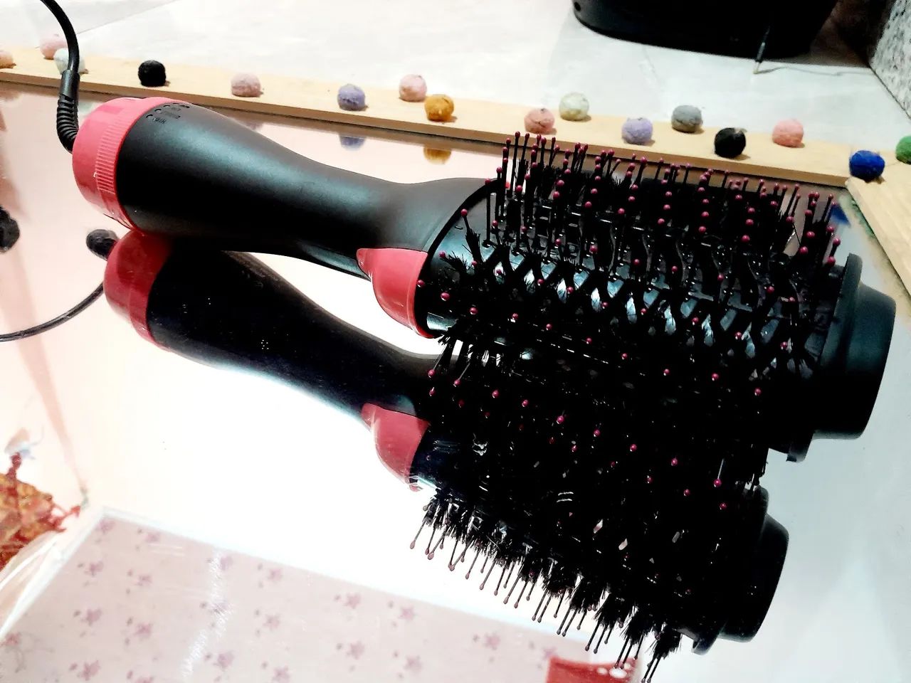 Escova secadora e alisadora - Foto 4