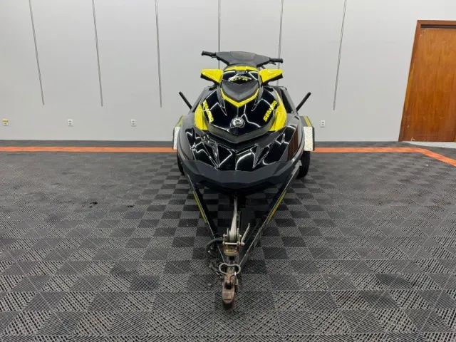 Jet Ski Sea-Doo GTR 215 - Foto 3
