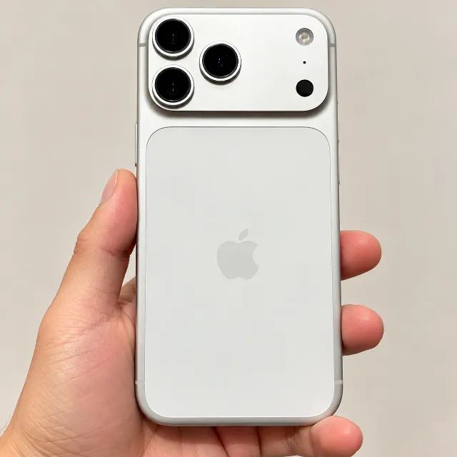 iPhone 17 Pro Max 256GB - Silver 