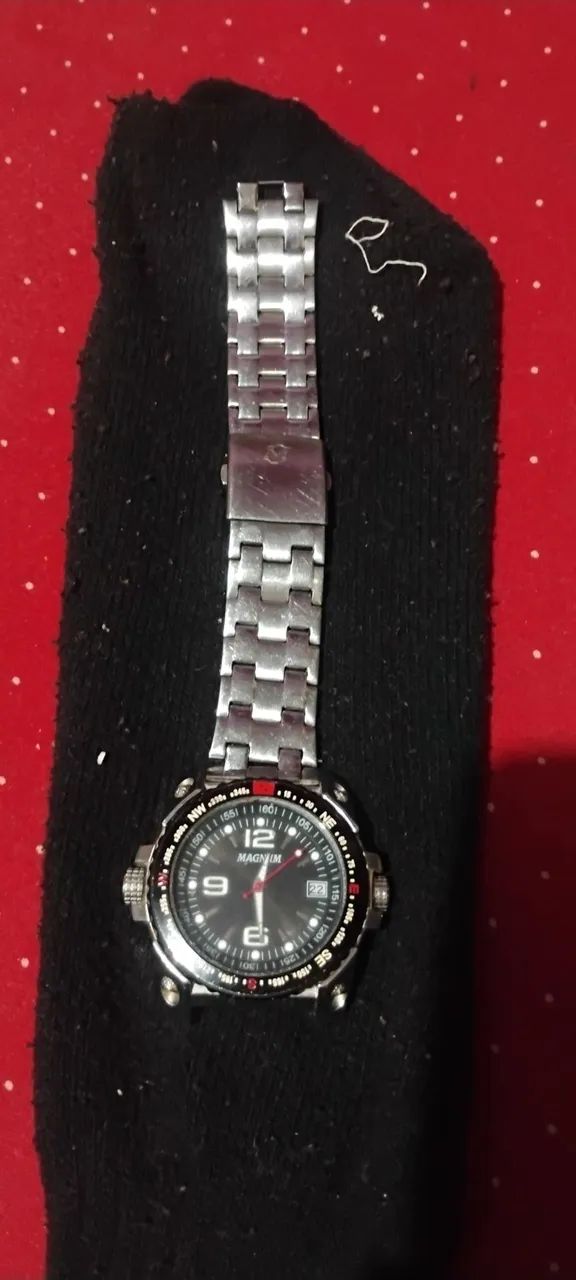 Relógio antigo magnum MA 34218